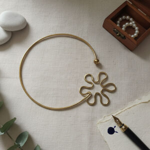 Gold-Tone Metal Choker Necklace with Floral Pendant