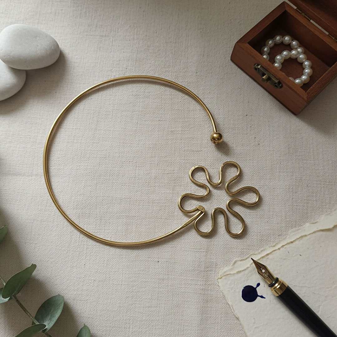 Gold-Tone Metal Choker Necklace with Floral Pendant