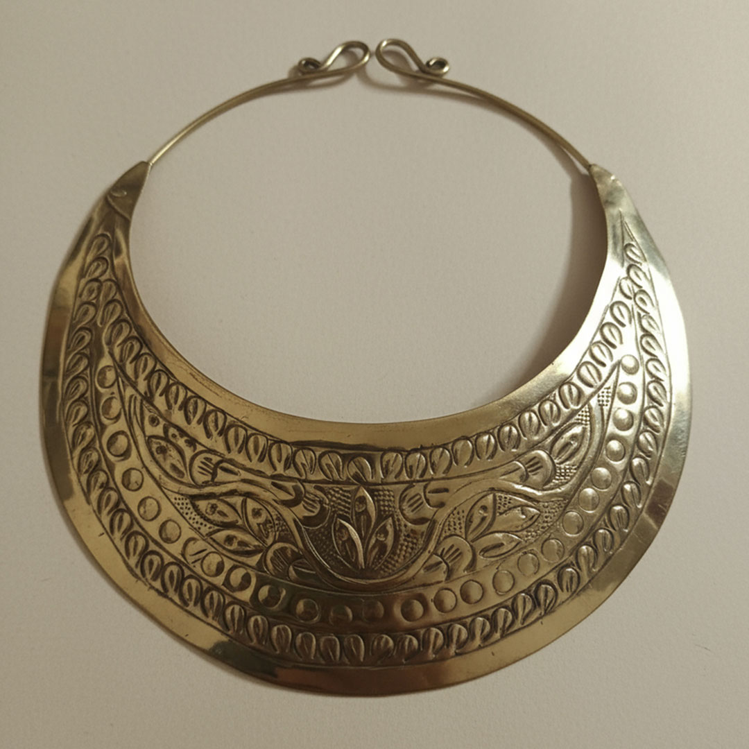 Rustic Gold Metal Necklace with Ethnic Floral Carvings - Image 2