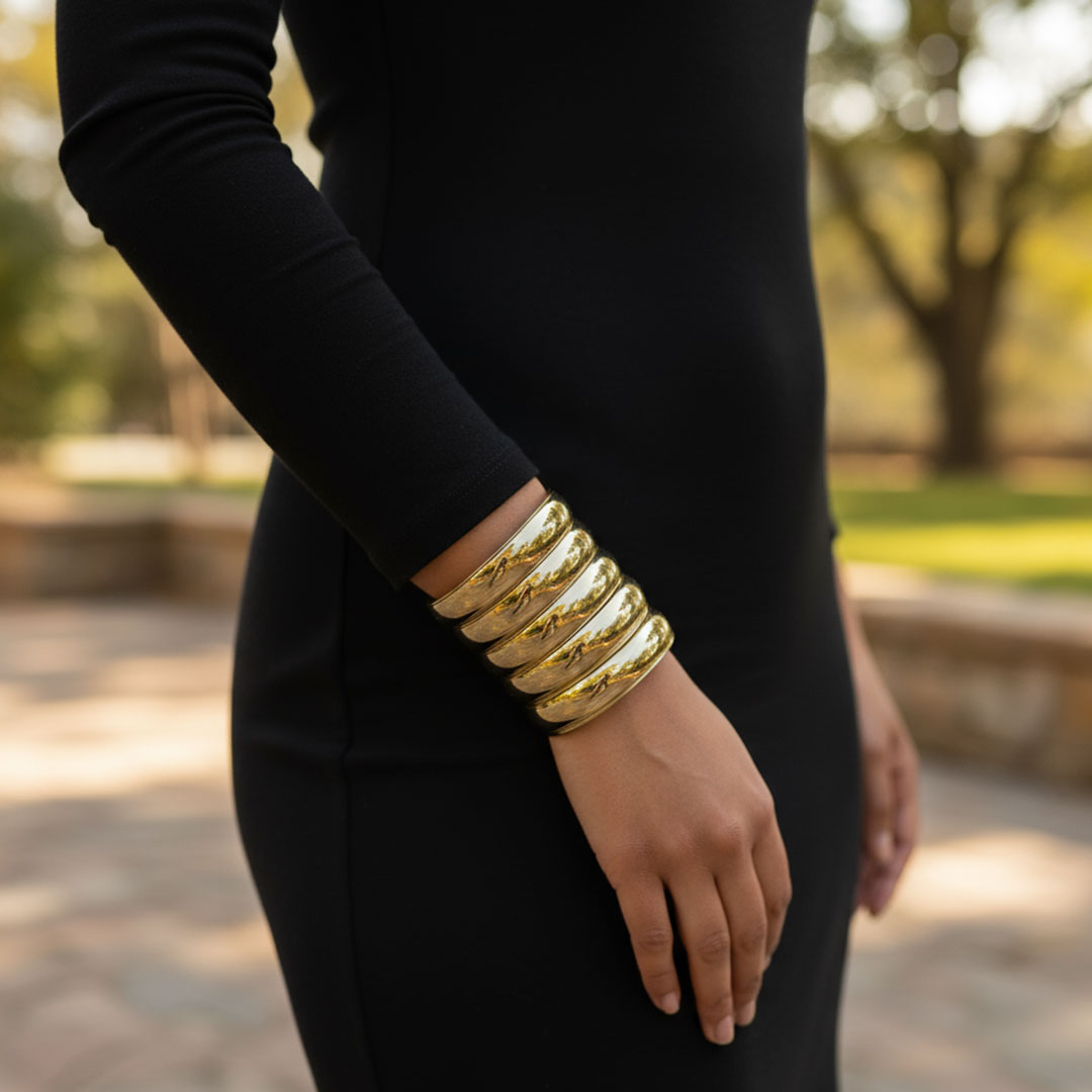 Set of Seven Polished Gold-Plated Metallic Bangles for Women - Image 3