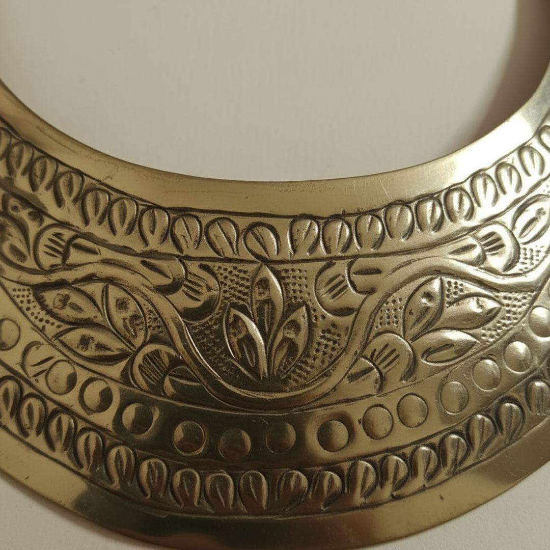 Rustic Gold Metal Necklace with Ethnic Floral Carvings - Image 3